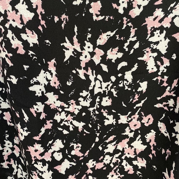 Boutique She + Sky romper, NWT, Small - Picture 3 of 3